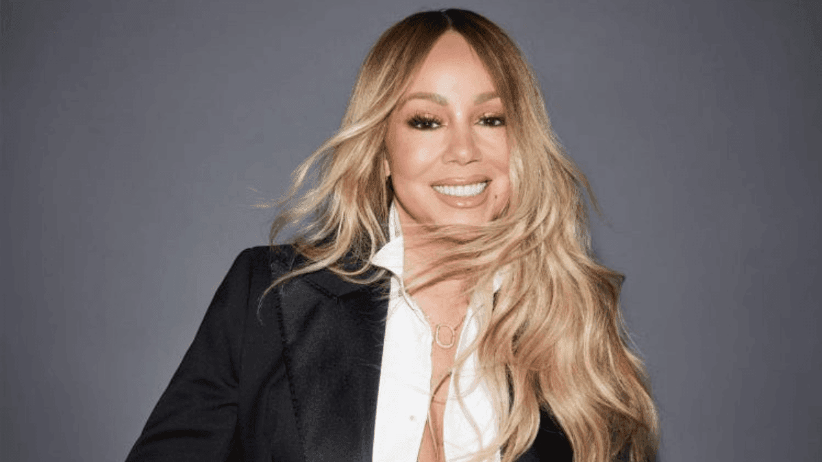 Reconhecida mundialmente por sua voz angelical, é indiscutivelmente uma das artistas mais bem-sucedidas e influentes do século 21. Com sua capacidade vocal rara (com alcance de cinco oitavas) e seu talento para compor hits, Carey conquistou o mundo e criou um legado duradouro na indústria musical