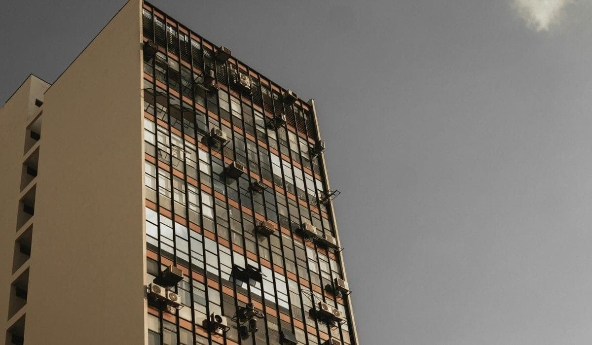 Retrofit ganha força no Brasil e EQR lidera transformação imobiliária
