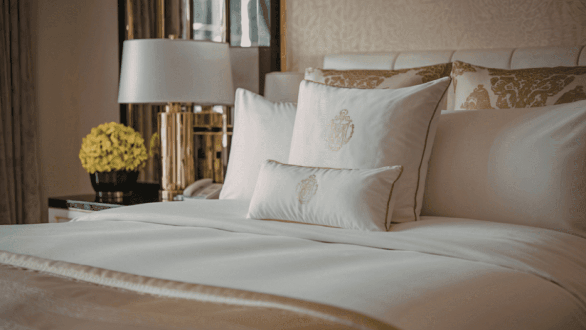 Com que frequência trocar a roupa de cama? Veja a recomendação