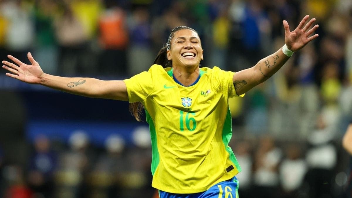 Bia Zaneratto, atacante do Palmeiras e da Seleção Brasileira