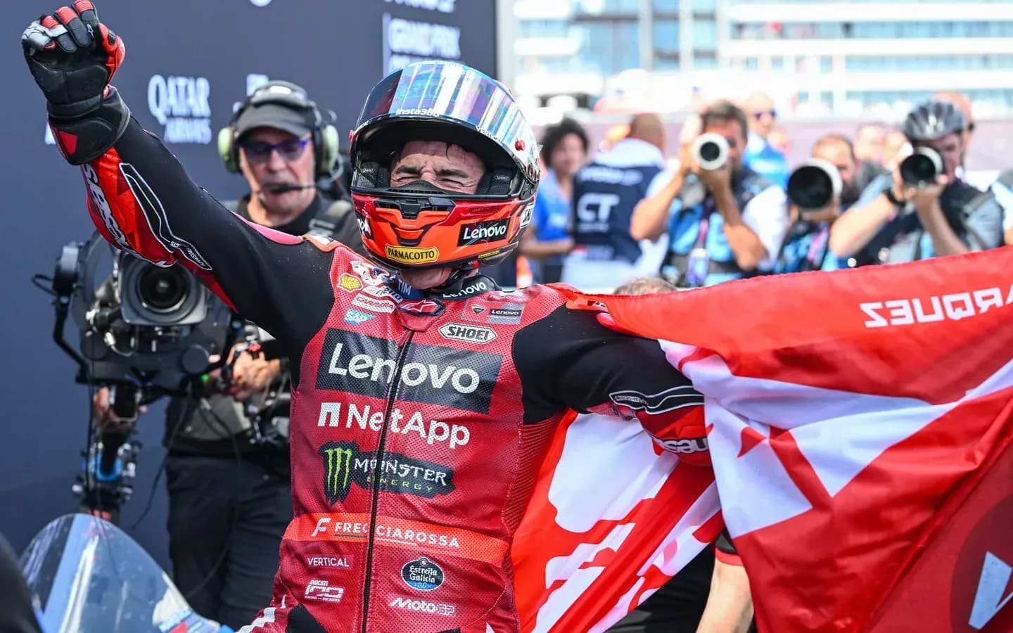 Marc Márquez dá show na Hungria e vence a 100ª na carreira; Moreira é 6º