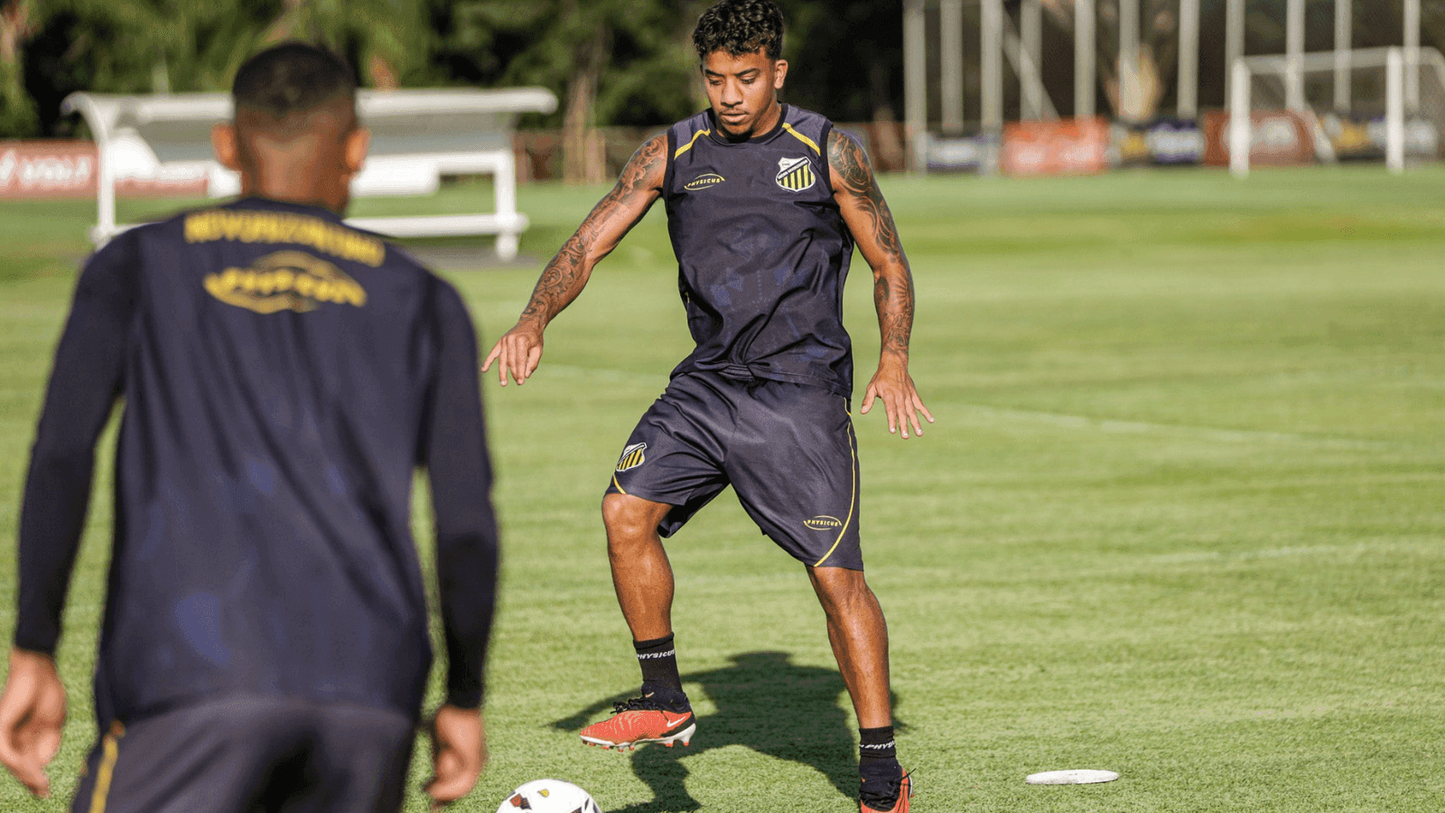 O Tigre fez a última atividade no CT do Vila Nova-GO