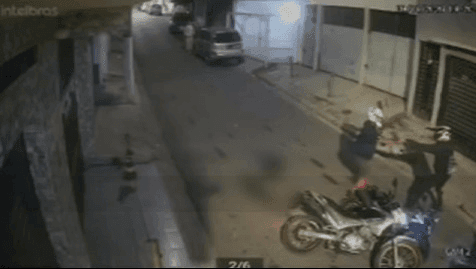 Mulher é baleada na lombar em tentativa de latrocínio na Zona Norte