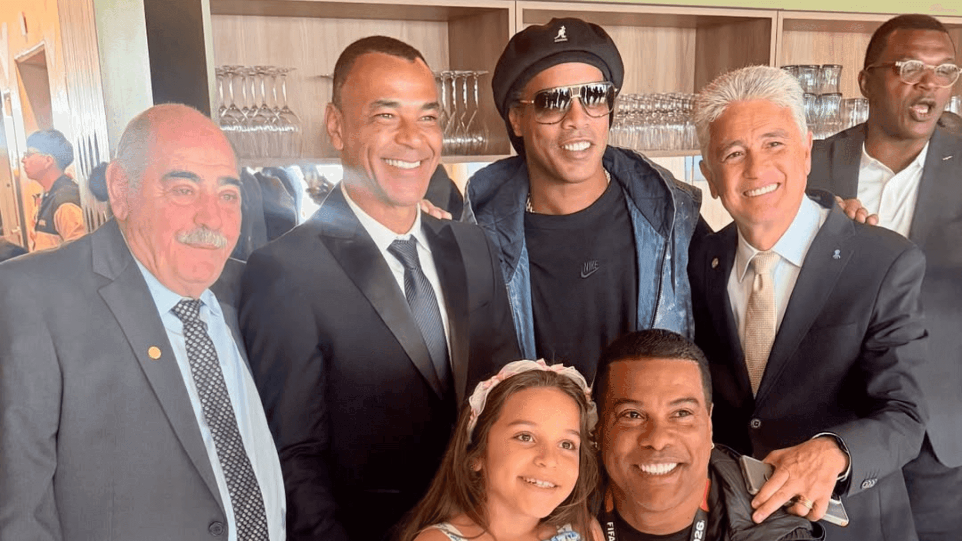 Rivellino, Cafu, Ronaldinho Gaúcho, Bebeto e Assis