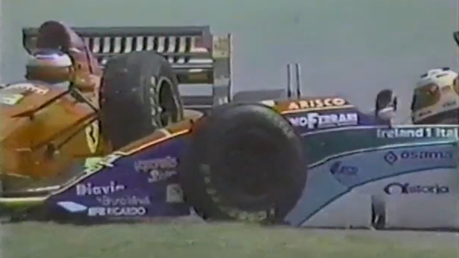 Jordan fez a festa após vitória inusitada em 1994, mas Minardi deu o troco no mata-mata