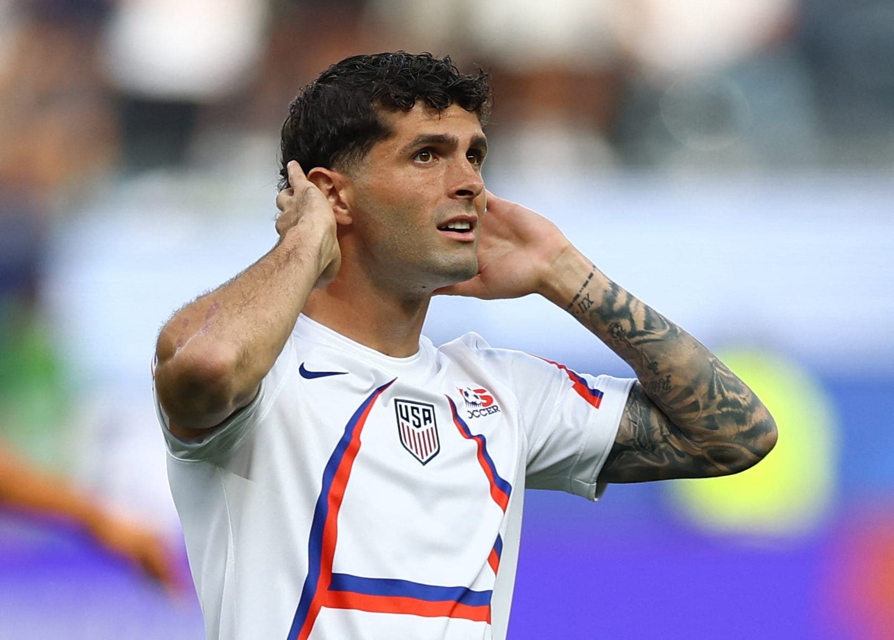 Christian Pulisic, dos EUA, durante o aquecimento antes da partida contra o Paraguai
