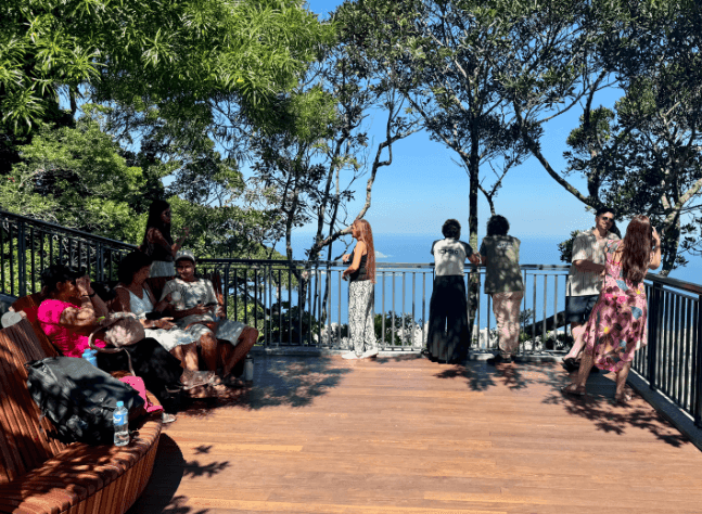 Novo mirante no Cristo Redentor é aberto ao público