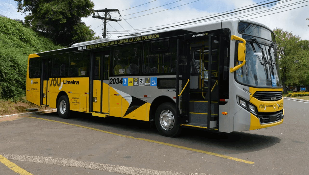 Ônibus de Limeira