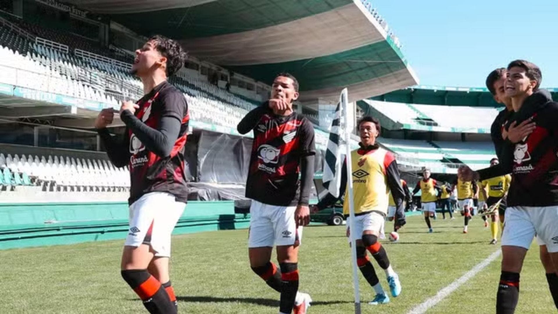 Mesmo perdendo, Furacão ficou com o título