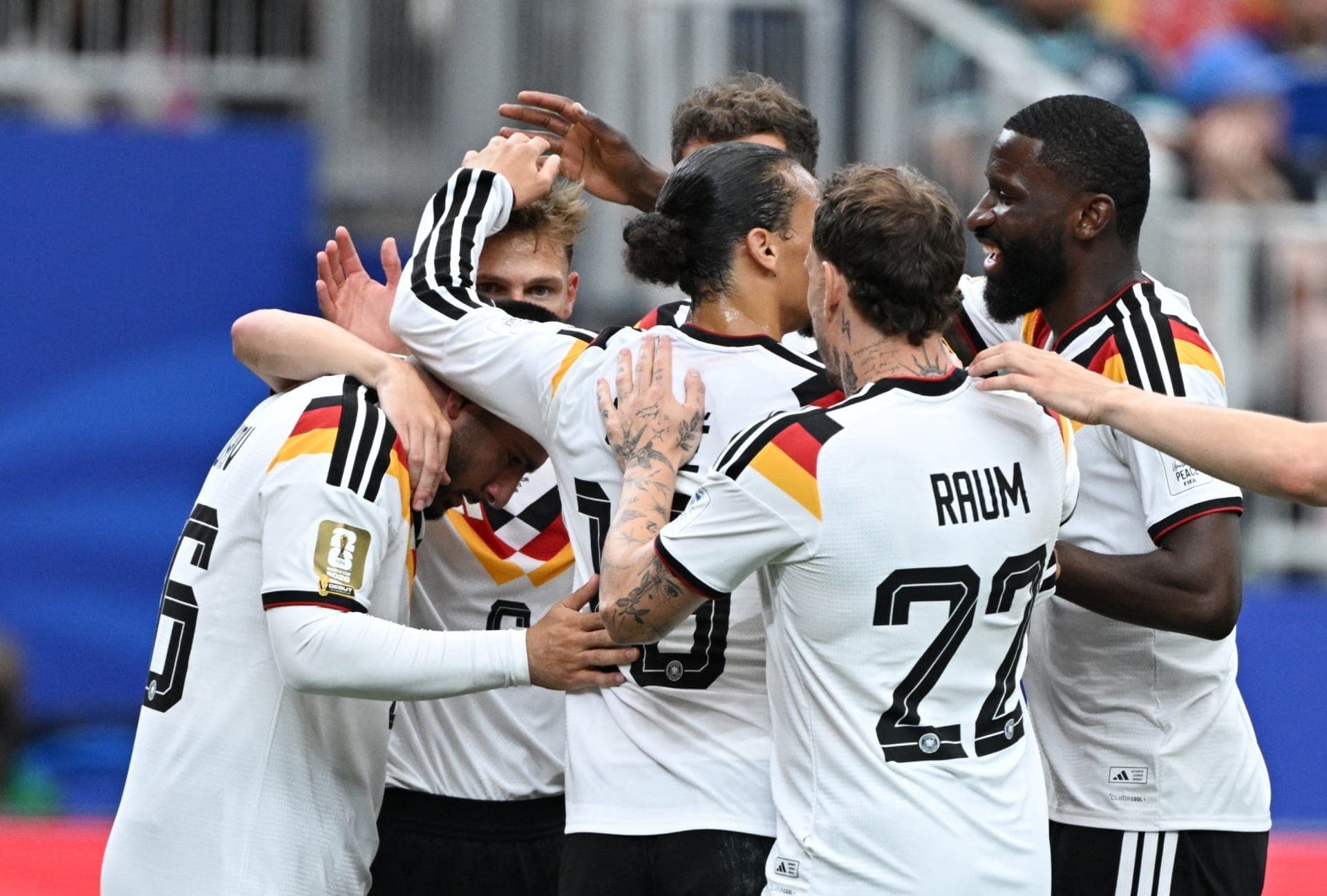 Caribenhos estrearam em Copas do Mundo com direito a gol, mas alemães confirmaram o favoritismo