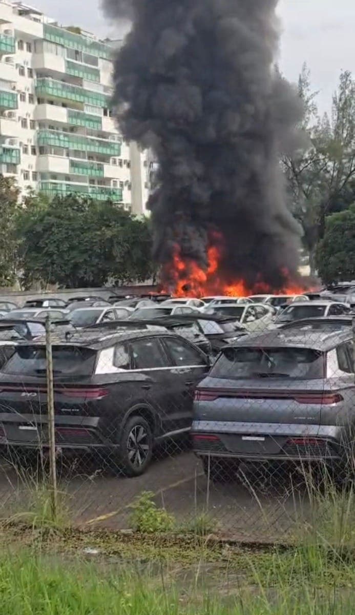 FAB diz que pilotos eram responsáveis por evitar colisão entre helicópteros no Rio