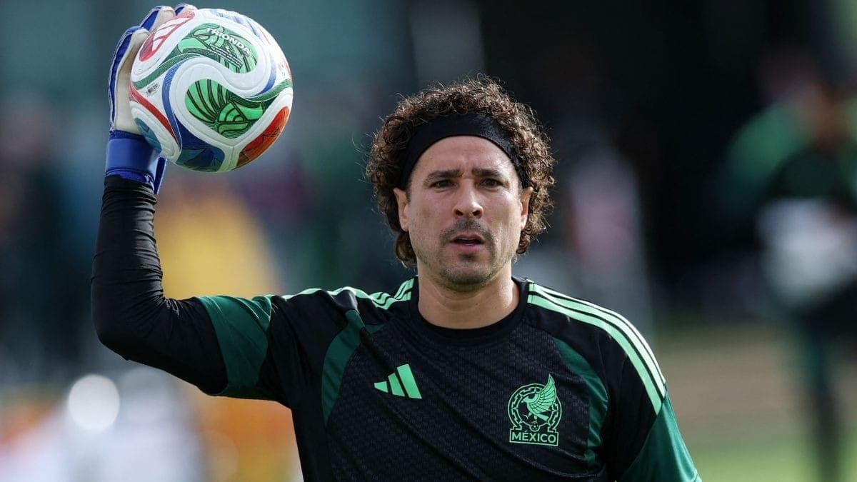 Guillermo Ochoa, goleiro do México