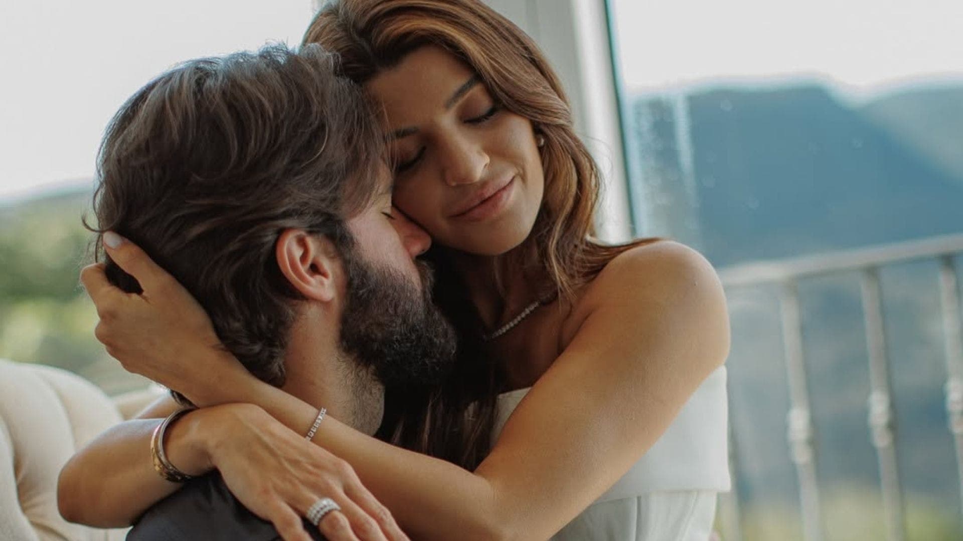 Natália e Alisson Becker, goleiro da Seleção