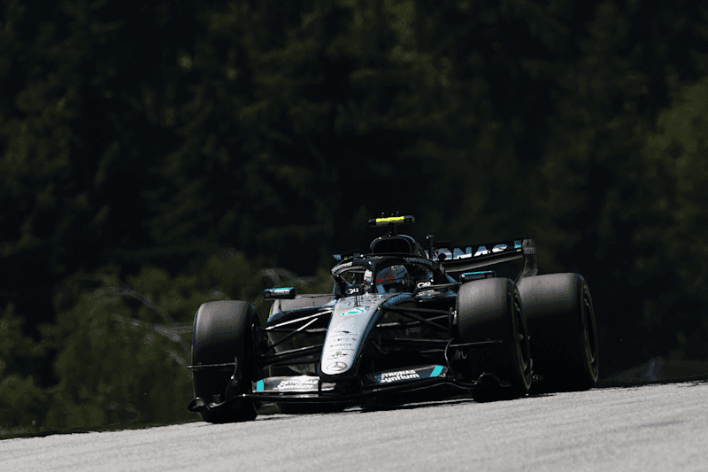 Antonelli lidera dobradinha da Mercedes em TL1 do GP da Áustria