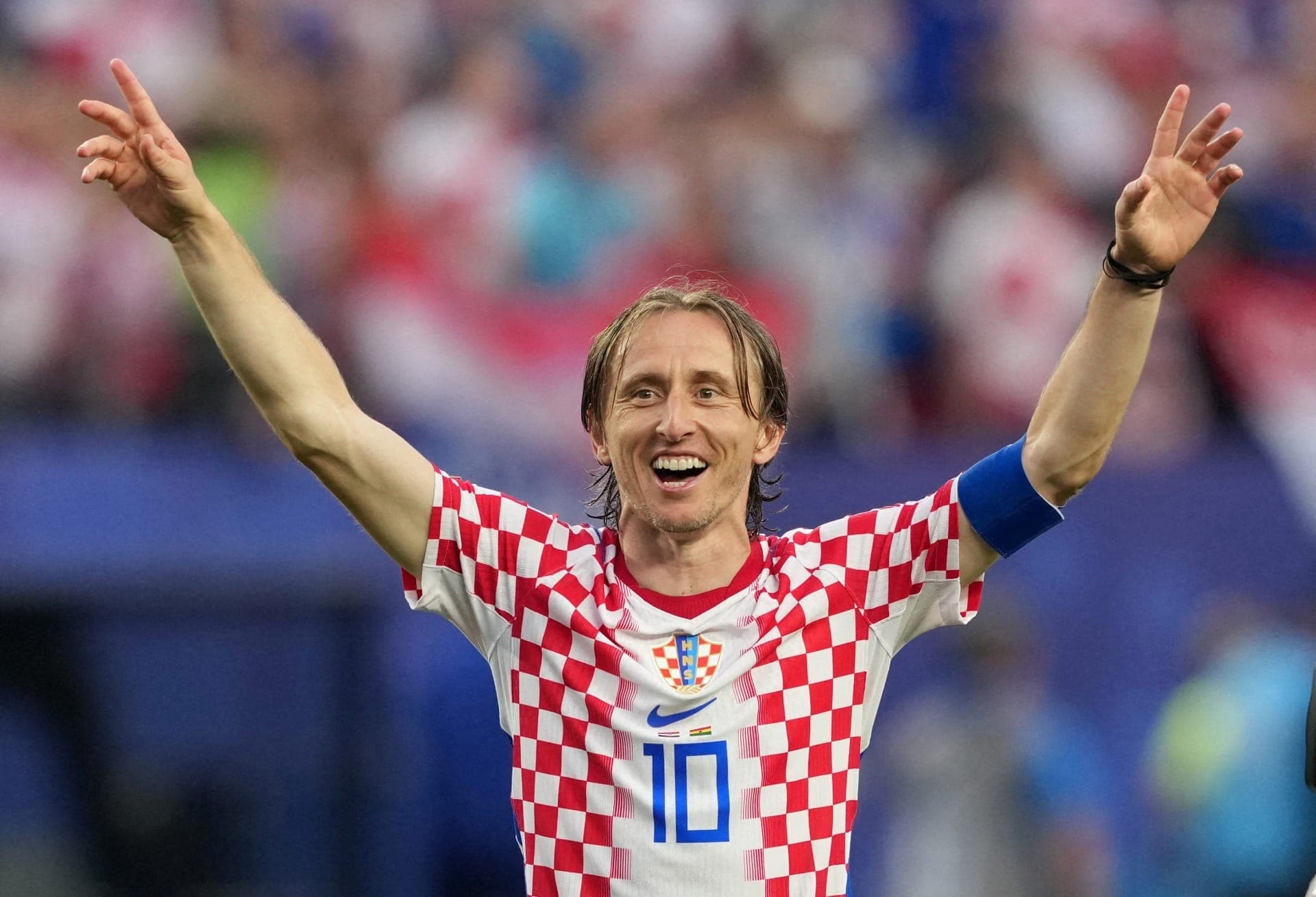 Modric, meia e capitão da Croácia