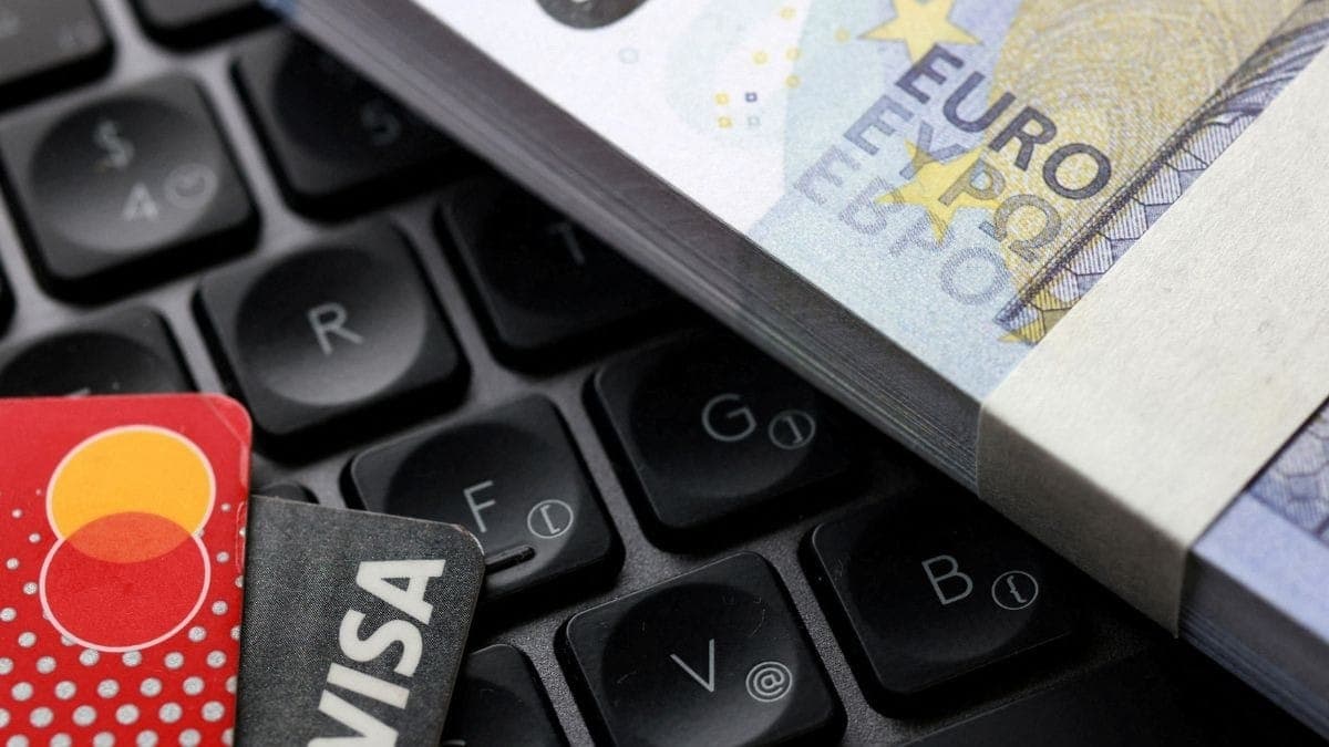 Notas de otas de euro e cartões