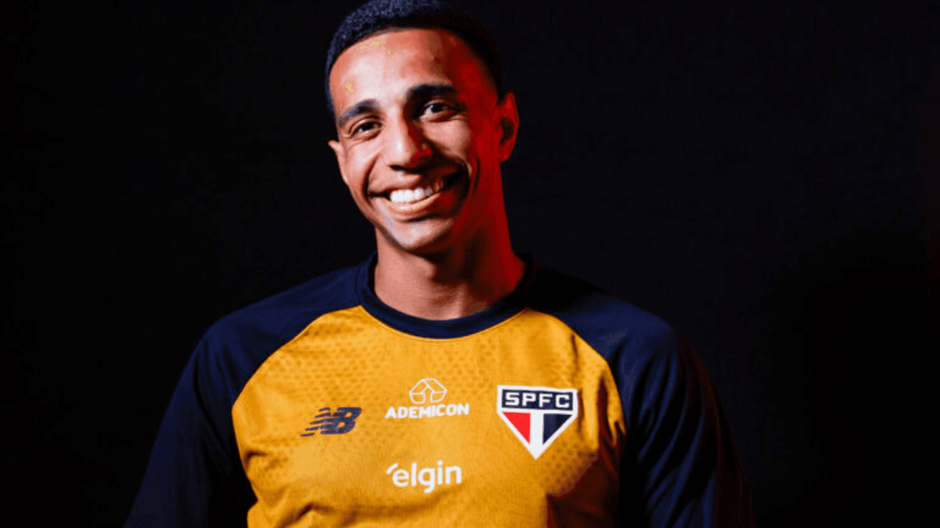 Victor Sá é o novo atacante do São Paulo