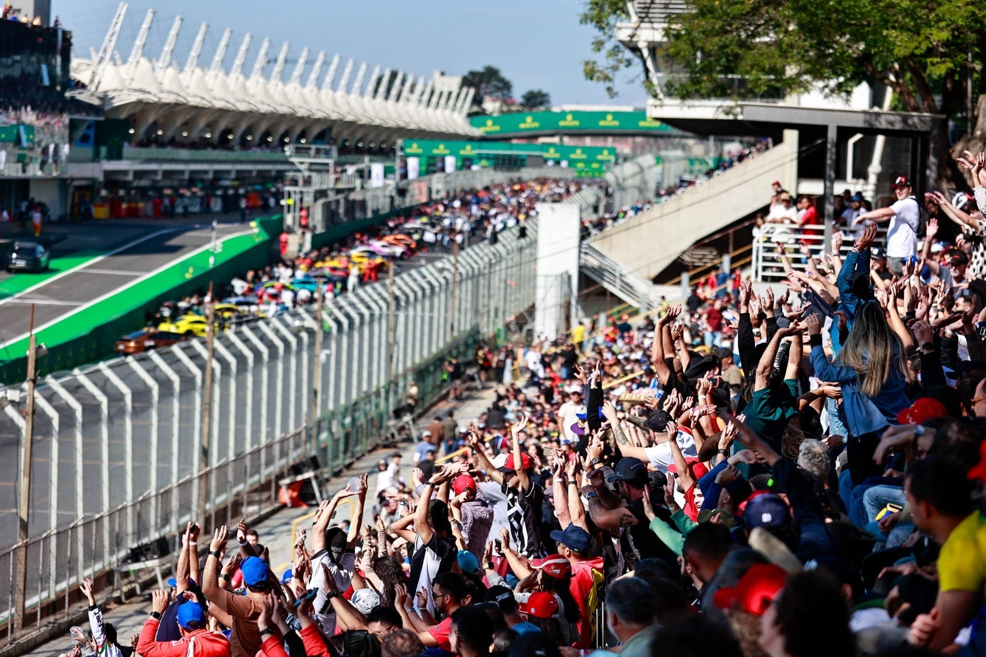 Linhas deixarão a estação Autódromo em direção aos portões de entrada