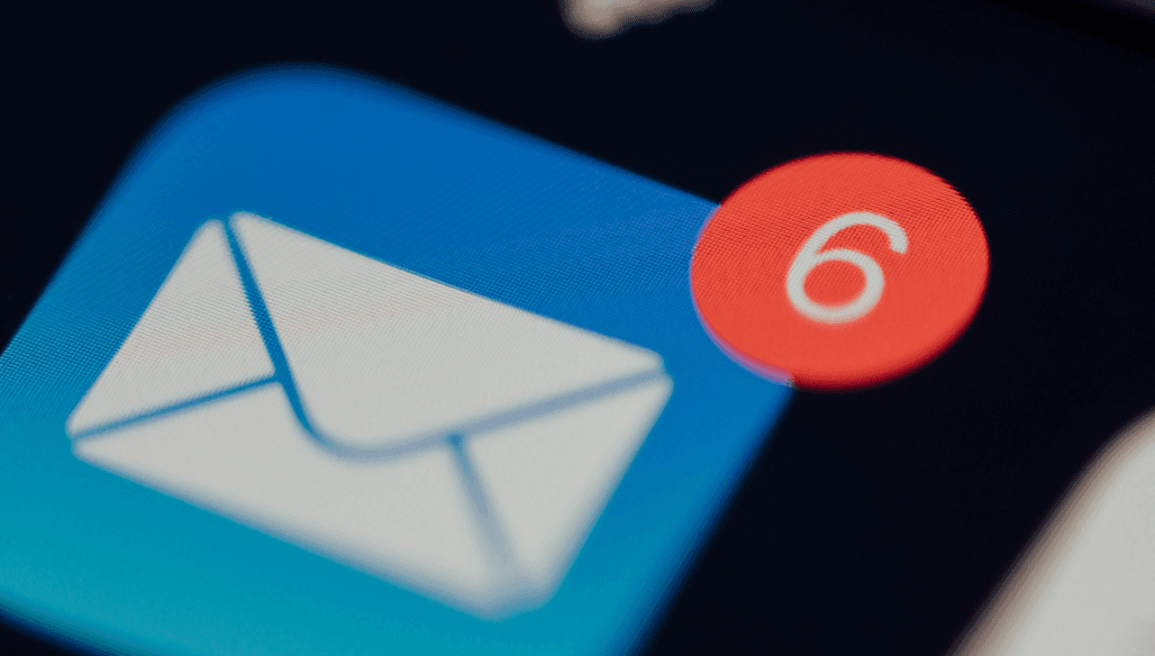 Abordagem dos golpistas acontece por telefone e e-mail
