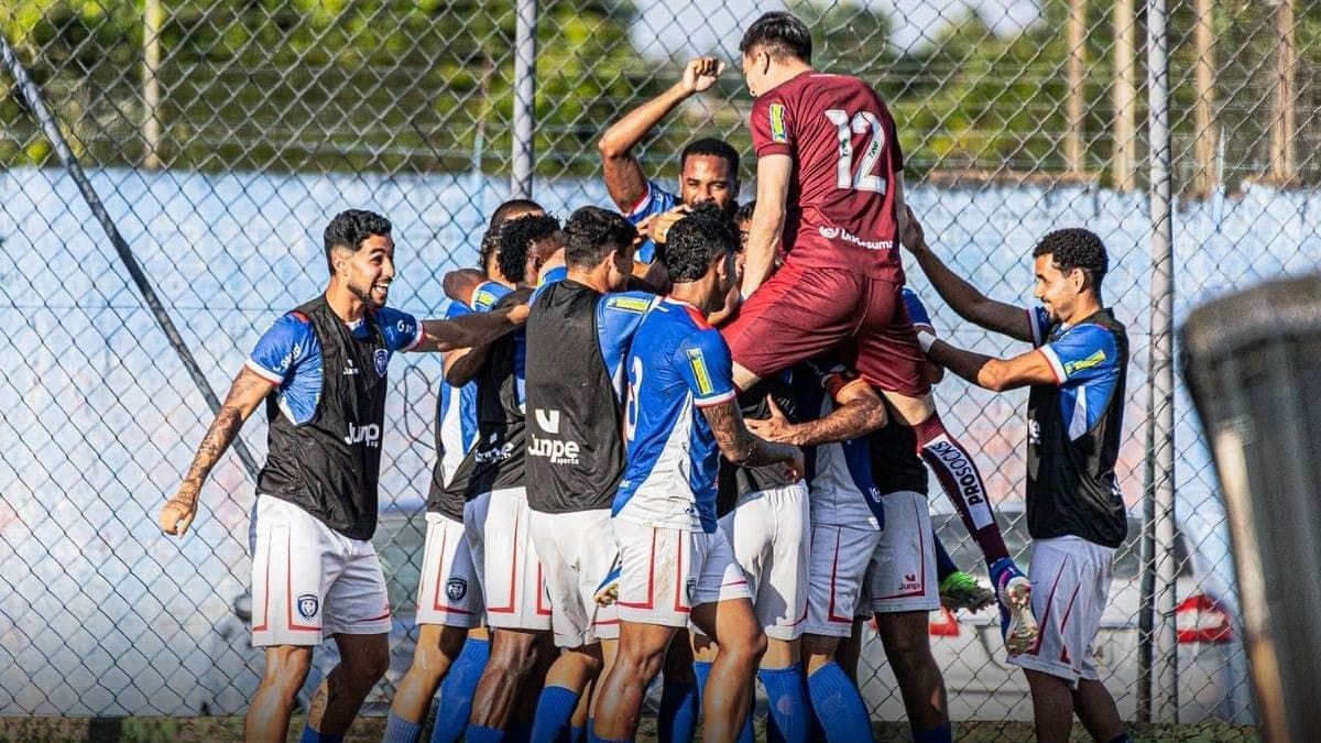 Cianorte goleou na terceira fase da Série D