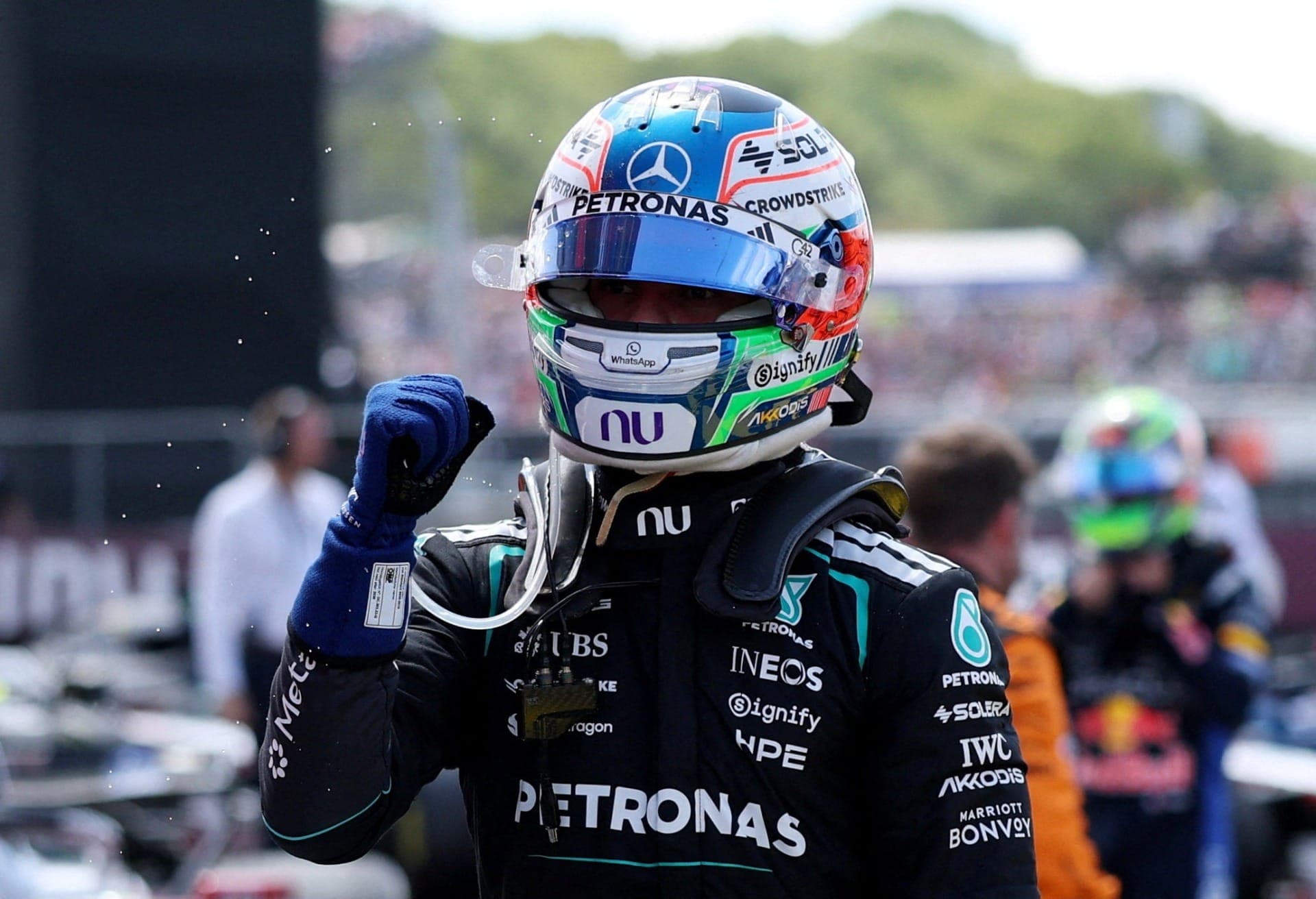 Kimi Antonelli voa e conquista a pole no GP da Inglaterra; Bortoleto é 11º