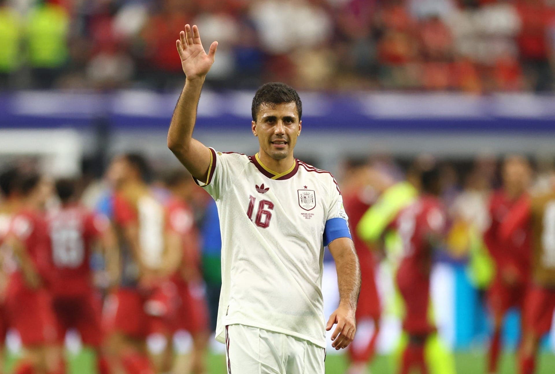 Rodri foi eleito o mlehor jogador da partida entre Espanha e Portugal