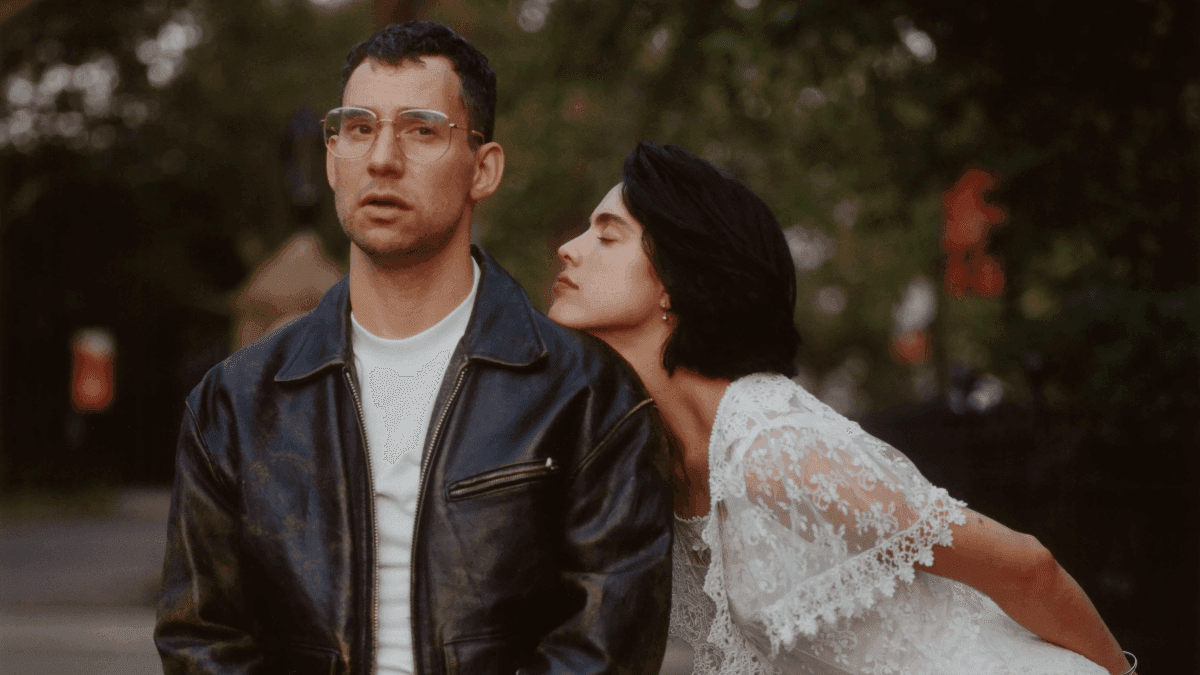 Jack Antonoff e Margaret Qualley se separam após três anos