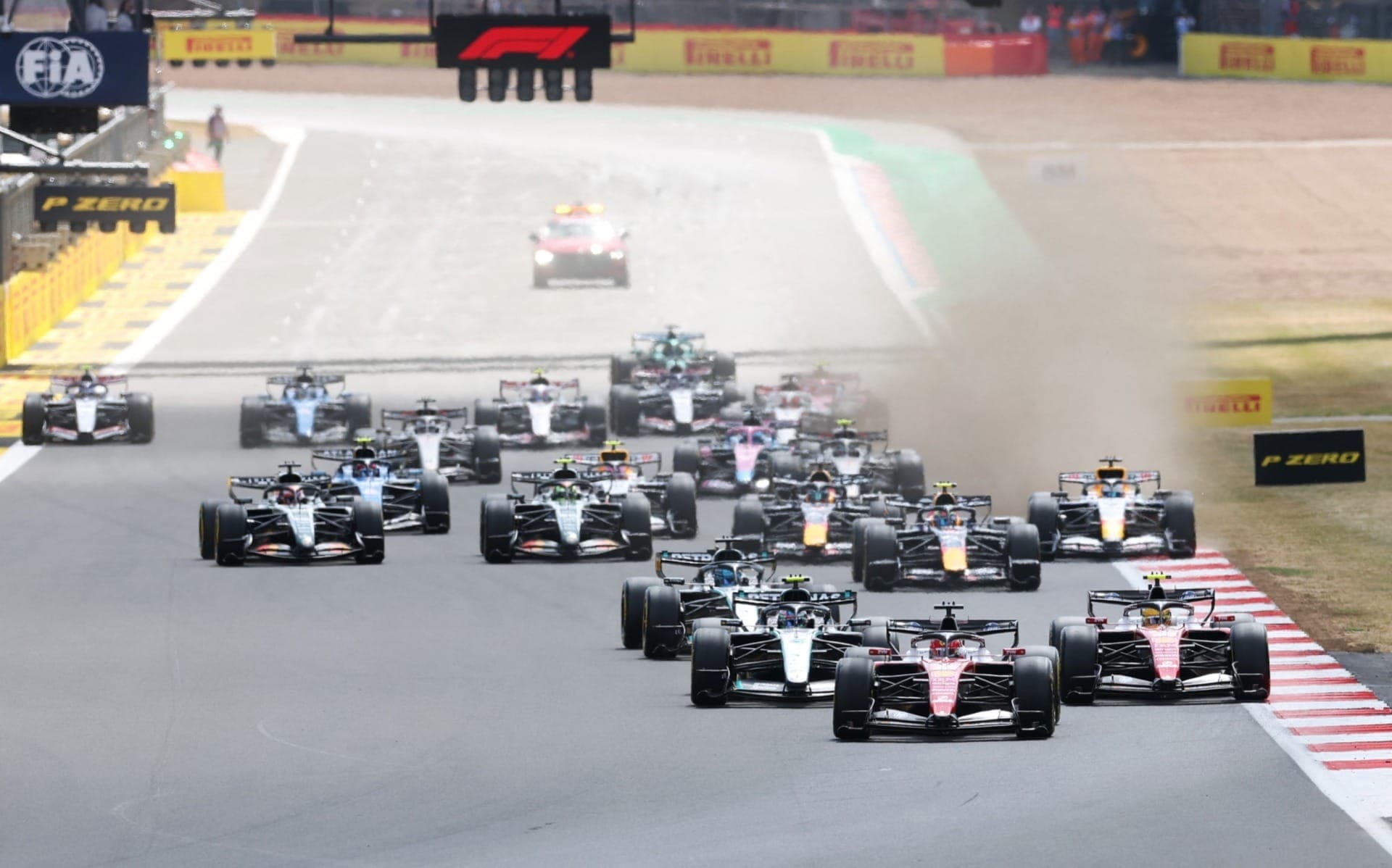 Largada do GP da Inglaterra de Fórmula 1