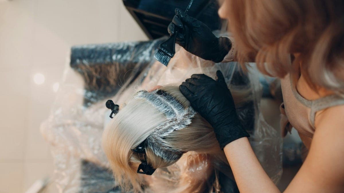 Saiba que cuidados tomar para pintar o cabelo