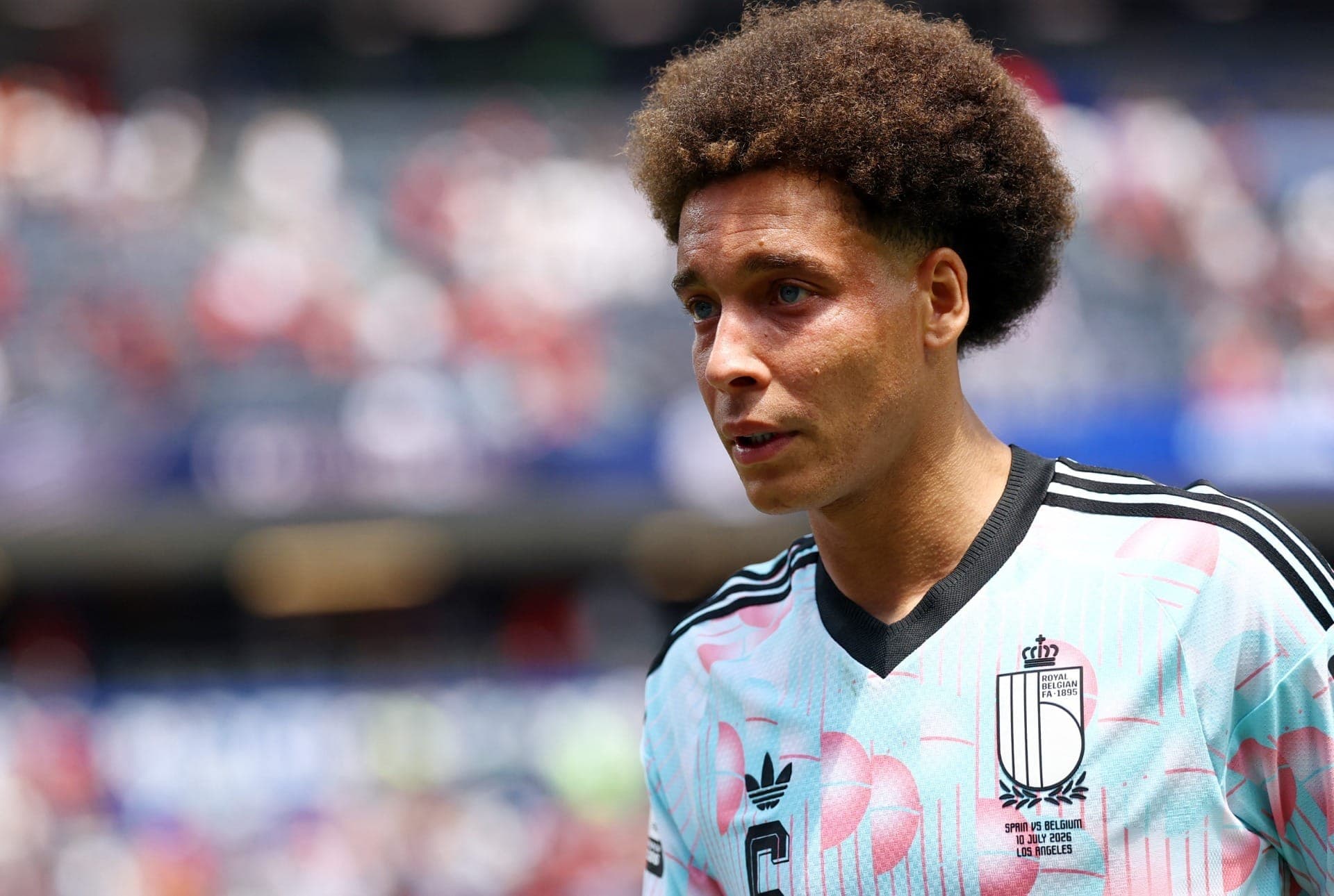 Axel Witsel, volante da Bélgica, em jogo contra a Espanha pela Copa do Mundo