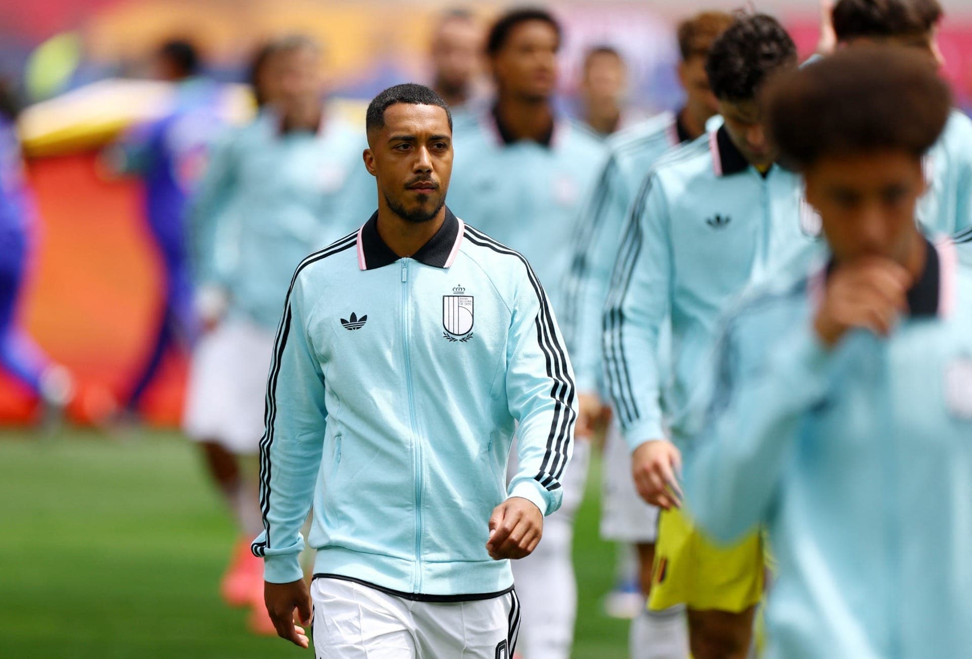 Youri Tielemans, da Bélgica, sentiu desconforto antes da partida contra a Espanha