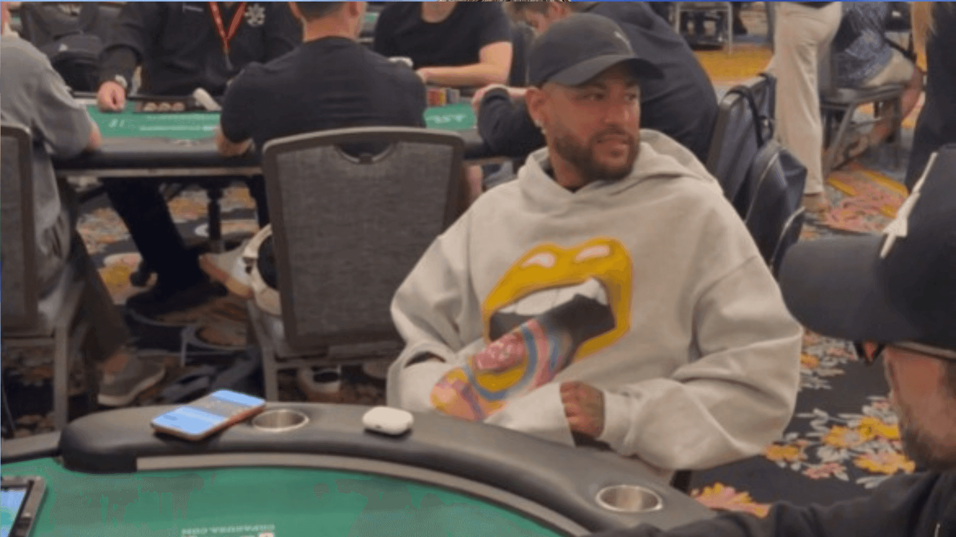Neymar participa de torneio de pôquer nos Estados Unidos