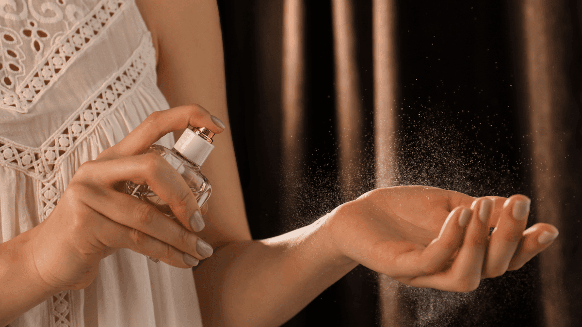 Como fazer o perfume durar mais