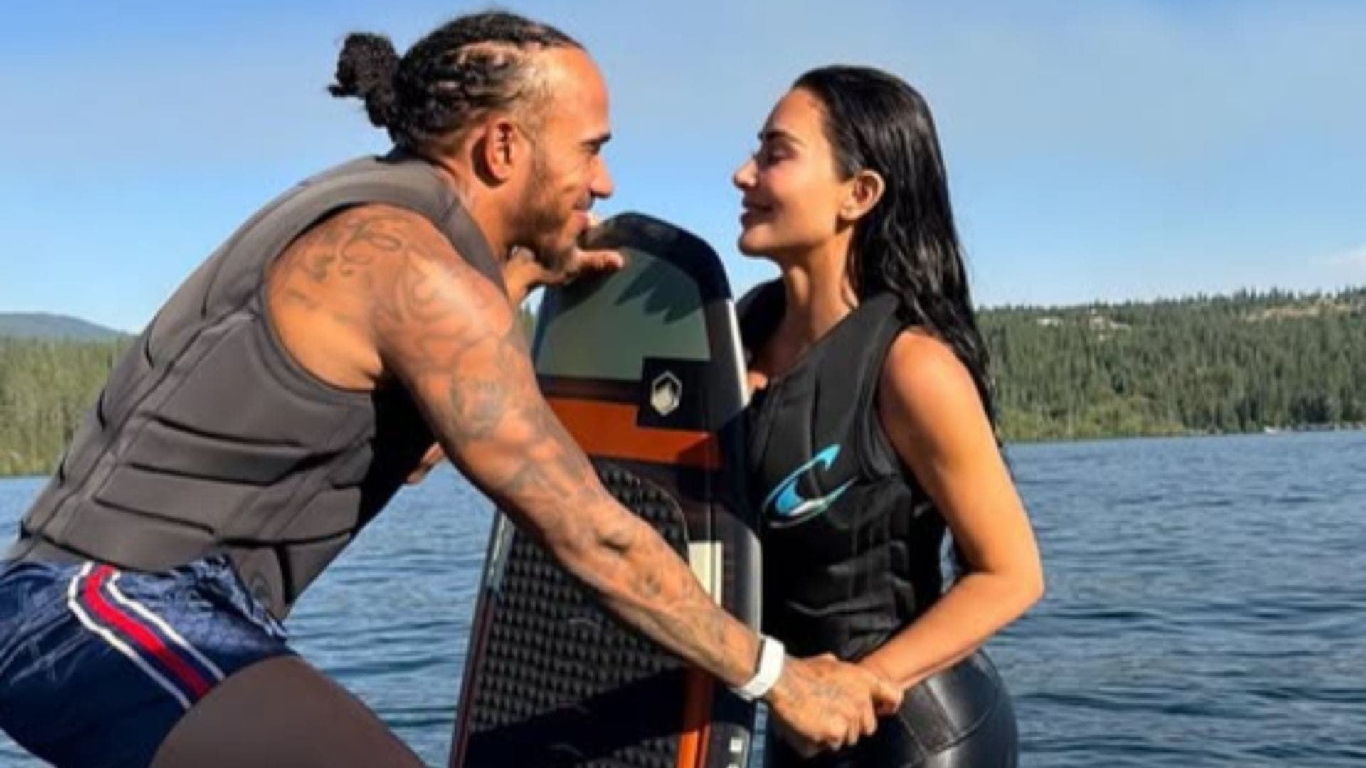 Lewis Hamilton e Kim Kardashian em clima romântico