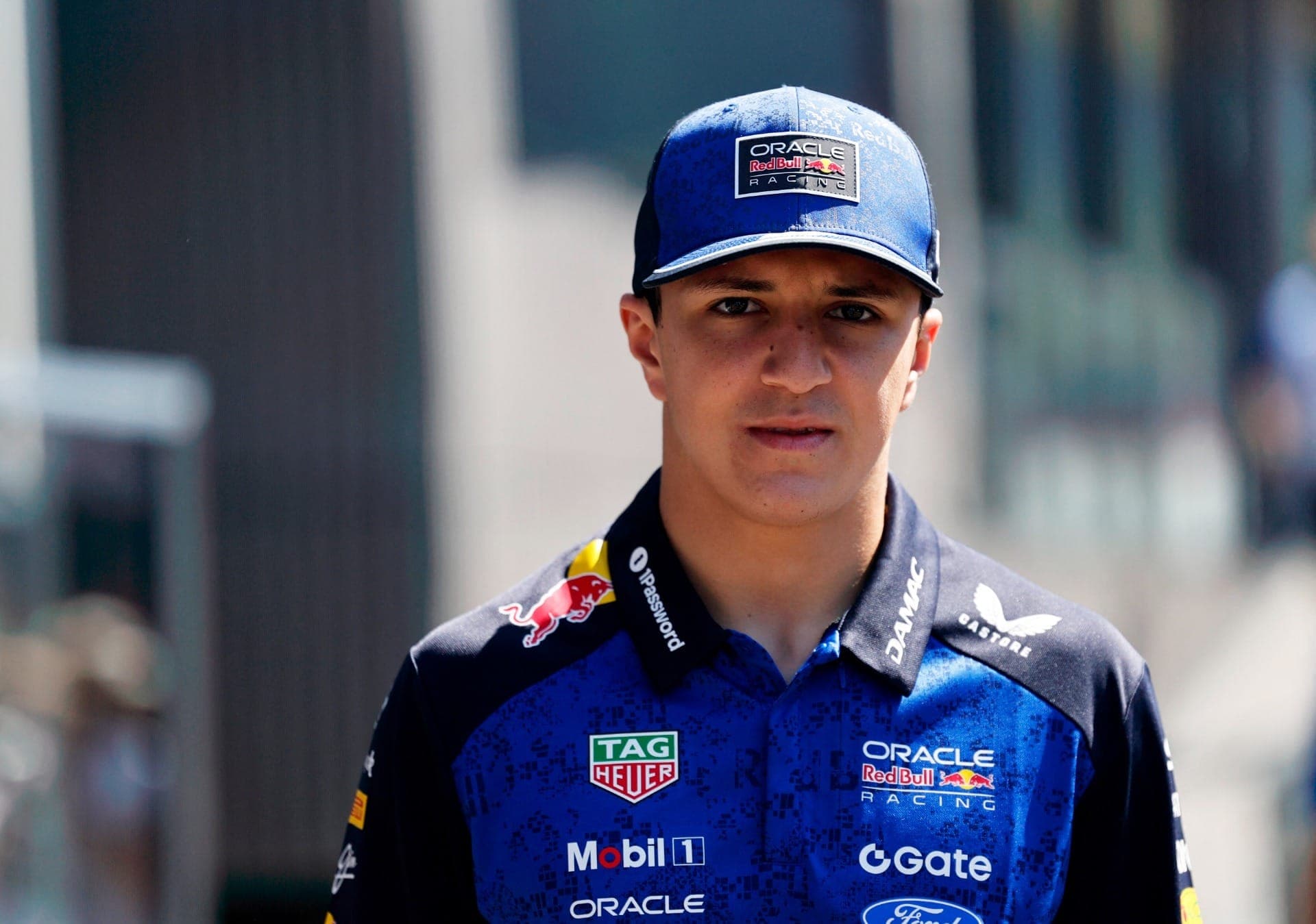 Hadjar largará no fundo do grid no GP da Bélgica
