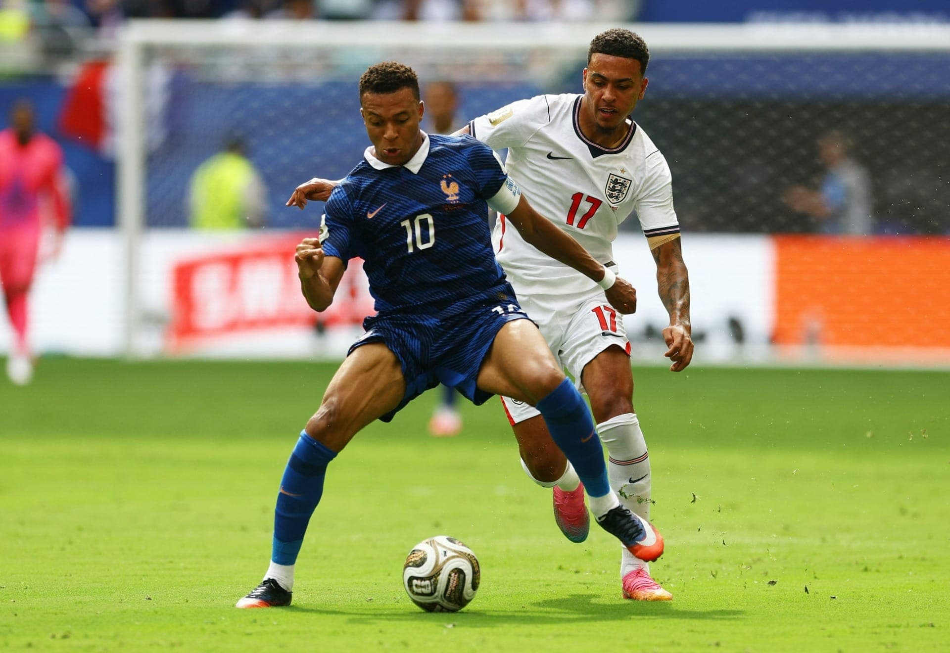 Mbappé em lance contra a Inglaterra na disputa pelo 3º lugar