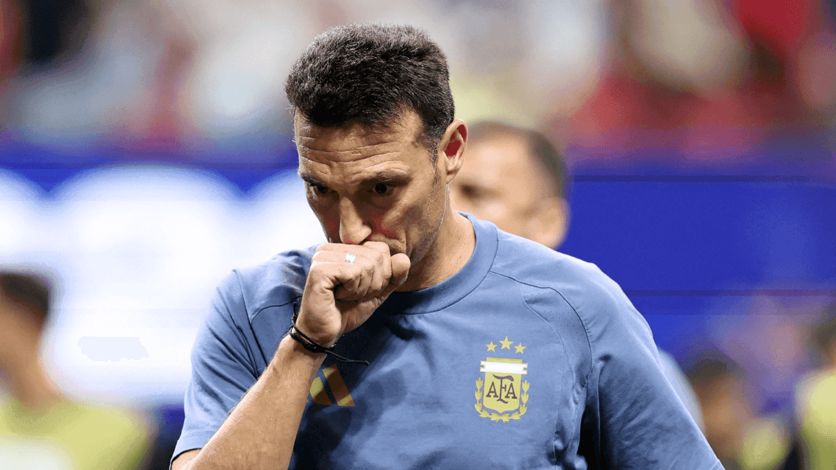 Scaloni se emociona após jogo da Argentina na Copa do Mundo