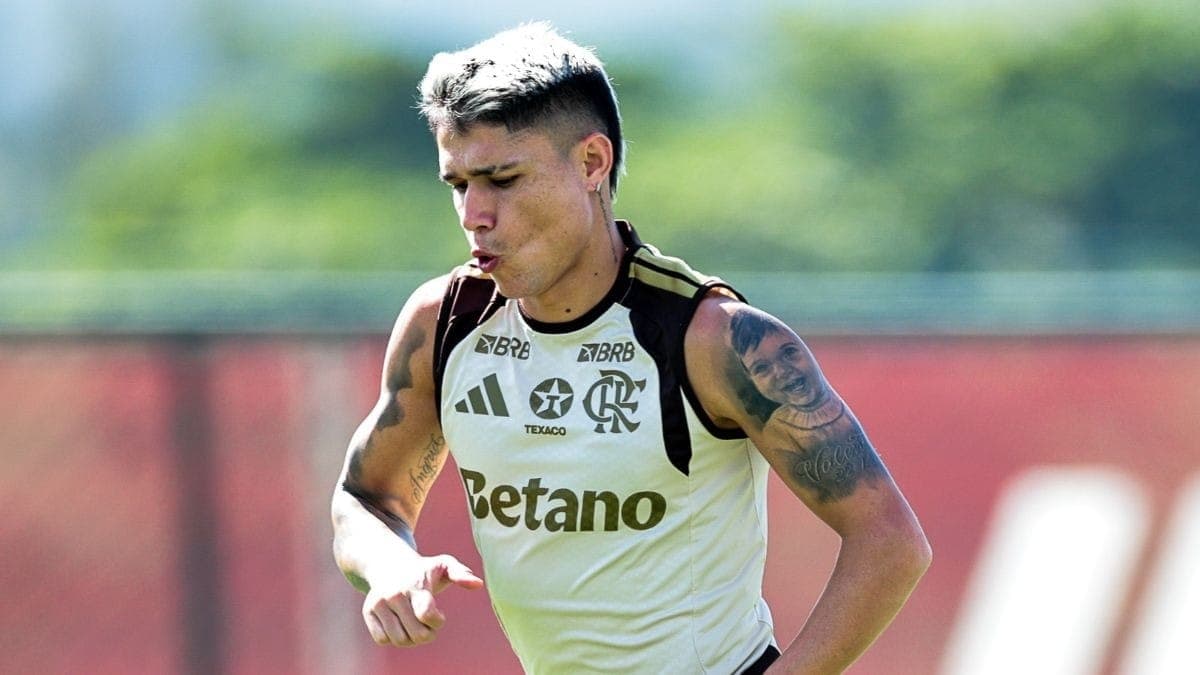 Luiz Araújo, atacante do Flamengo, será desfalque no Rubro-Negro