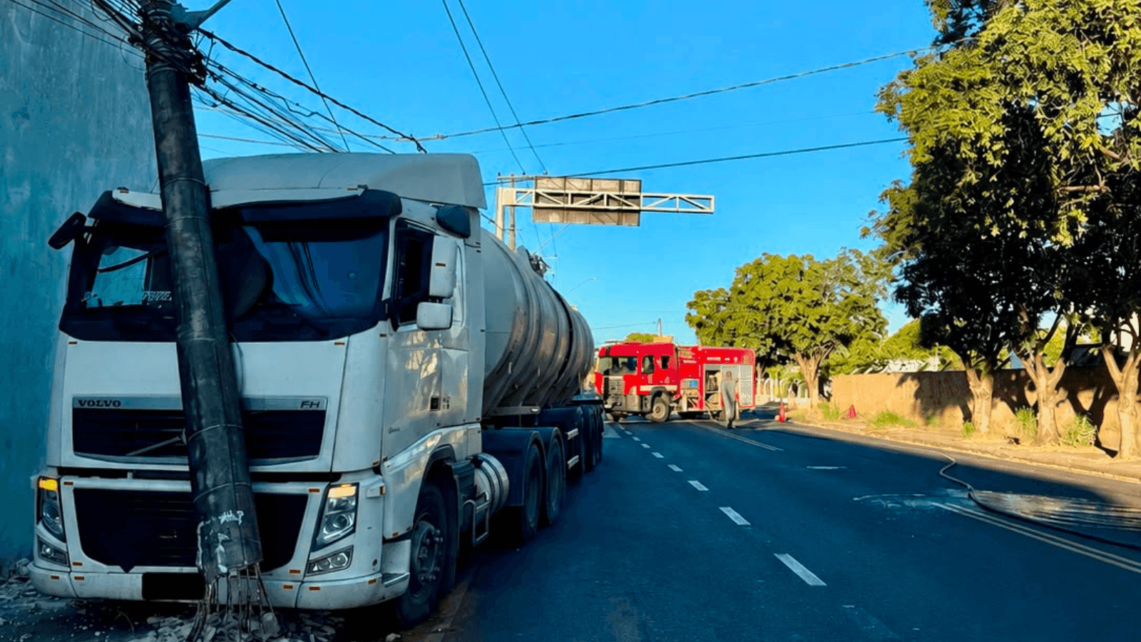 O motorista acredita que houve falha no sistema de frenagem