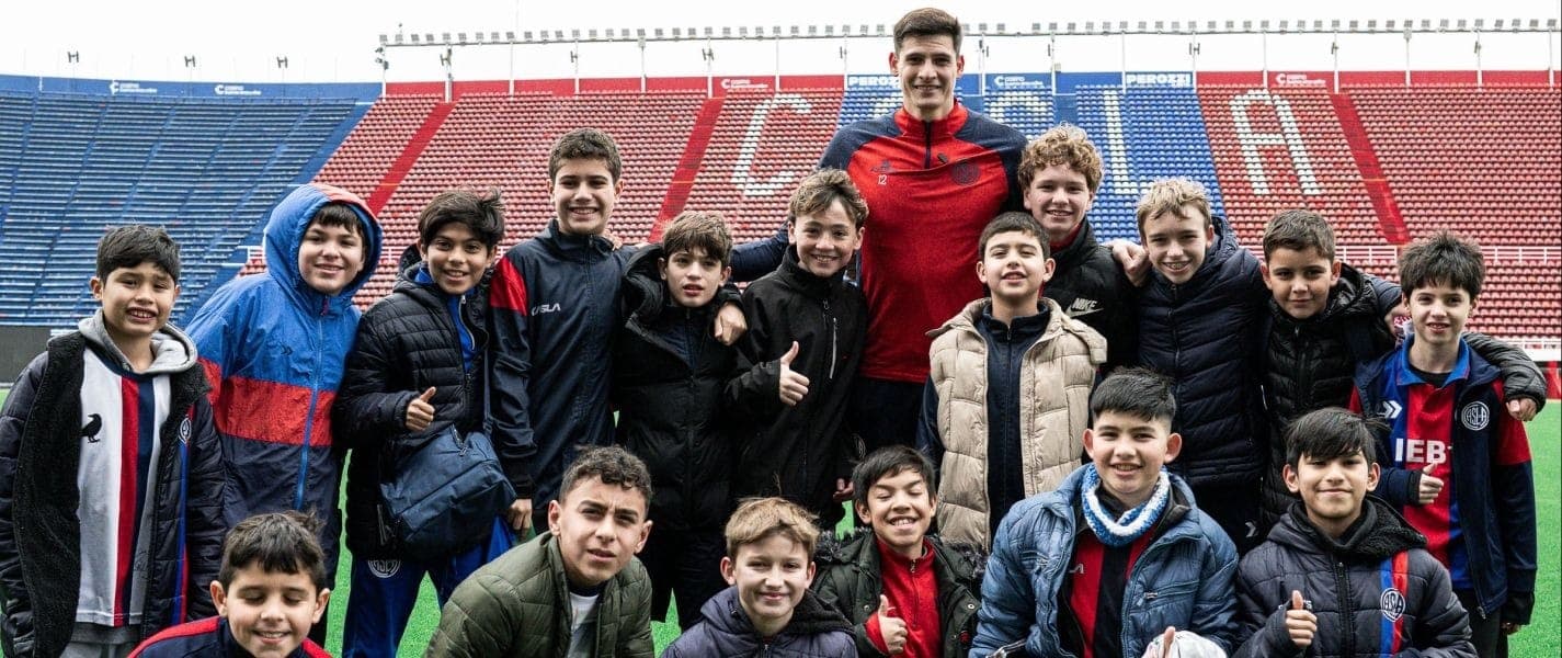 Orlando Gill foi um dos melhores goleiros da Copa do Mundo com o Paraguai