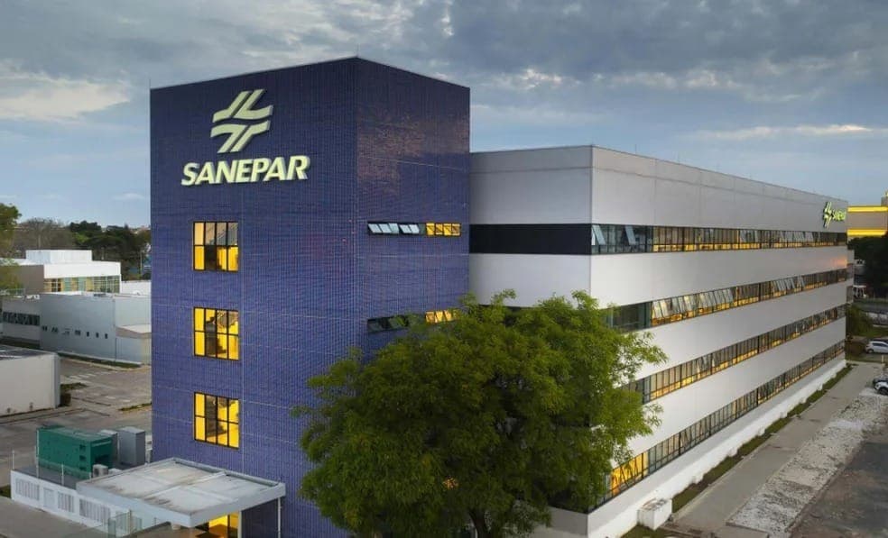 Confraria Imobiliária de Curitiba celebra anúncio de espaço exclusivo de atendimento na Sanepar