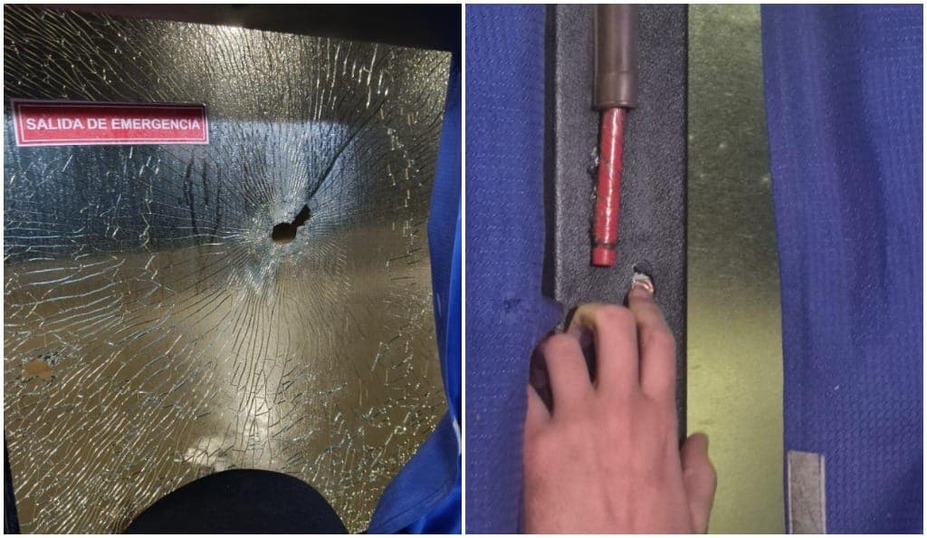 Imagens dos buracos causados por tiros no ônibus de torcedores do Tigres