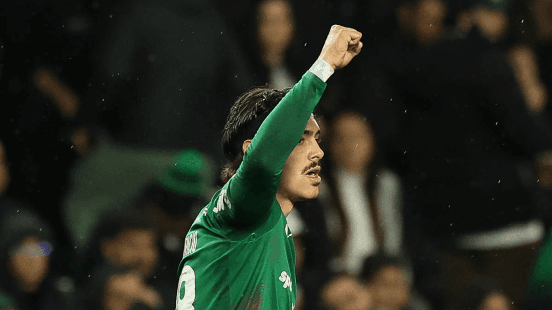 Maurício marcou dois gols na vitória do Palmeiras sobre o Coritiba
