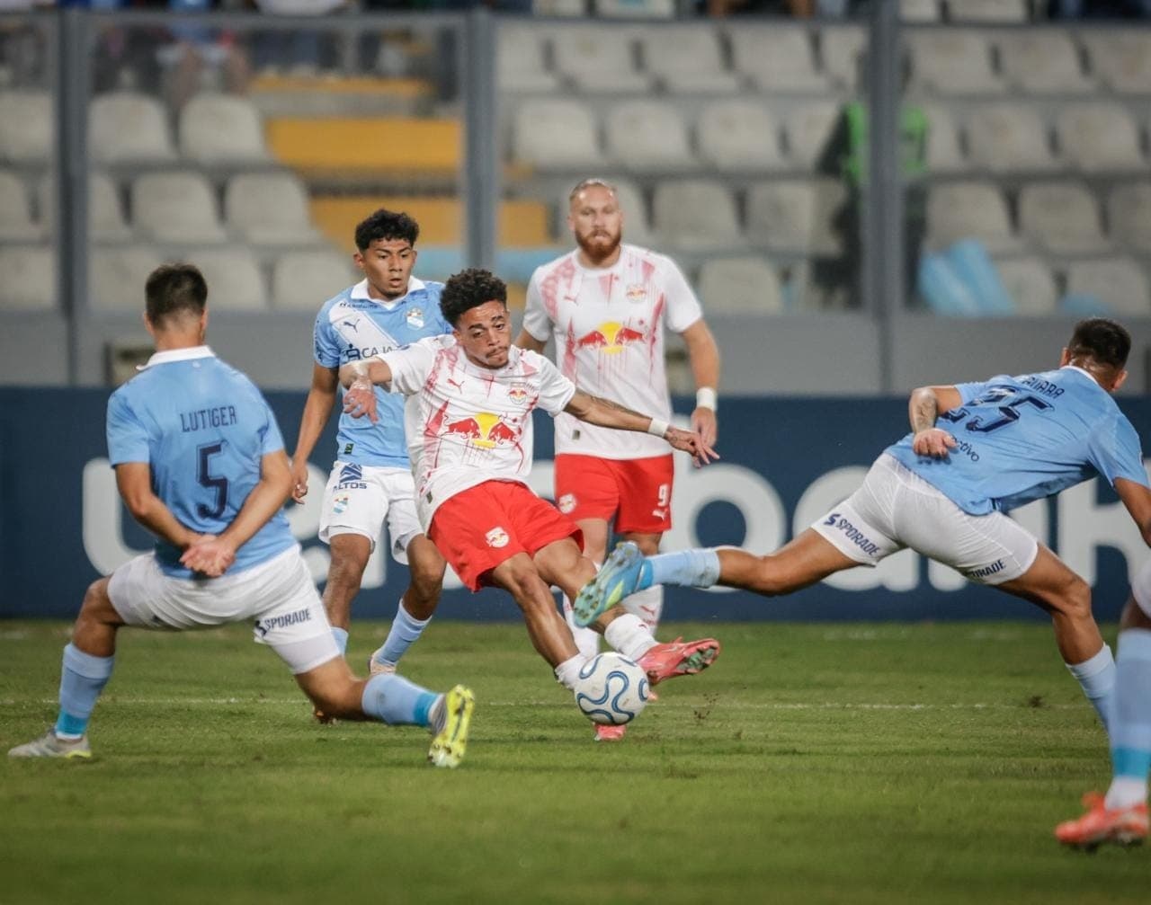 Bragantino empatou com o Sporting Cristal e decidirá vaga em casa na Sul-Americana