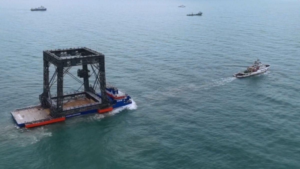 China constrói plataforma para recuperar foguetes