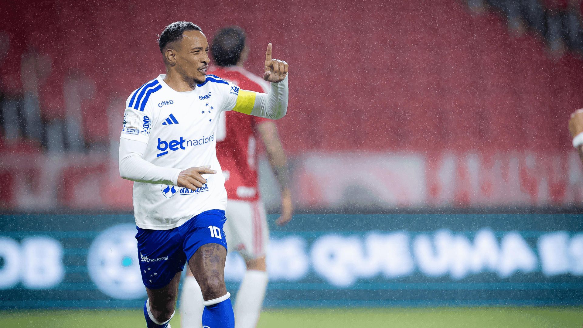 Matheus Pereira marcou um dos gols da vitória do Cruzeiro