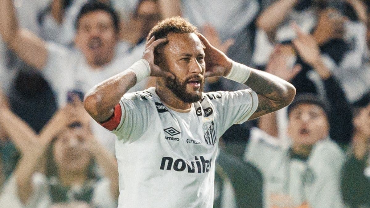 Neymar voltou a marcar pelo Santos após 77 dias