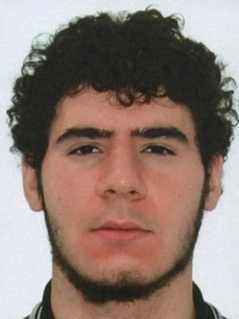 Abdul B, de 21 anos, é apontado como principal suspeito do ataque