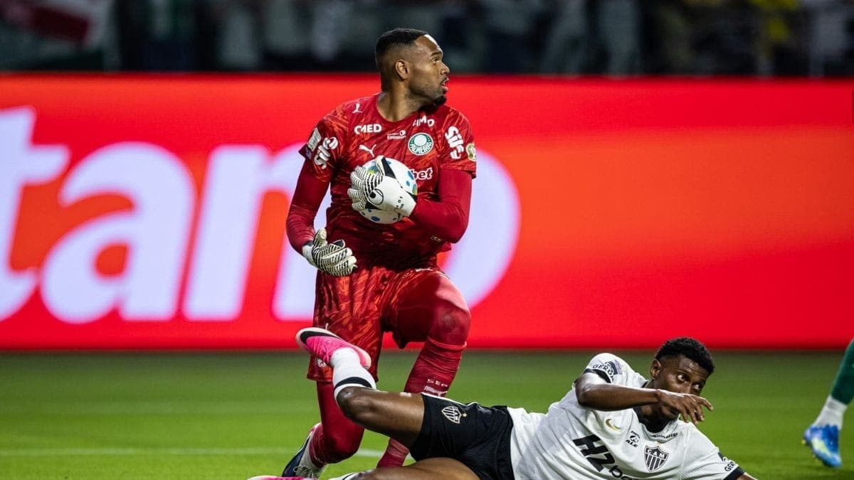 Carlos Miguel falhou na derrota do Palmeiras para o Atlético-MG