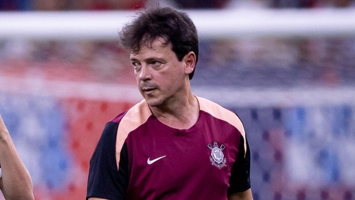 Fernando Diniz, técnico do Corinthians
